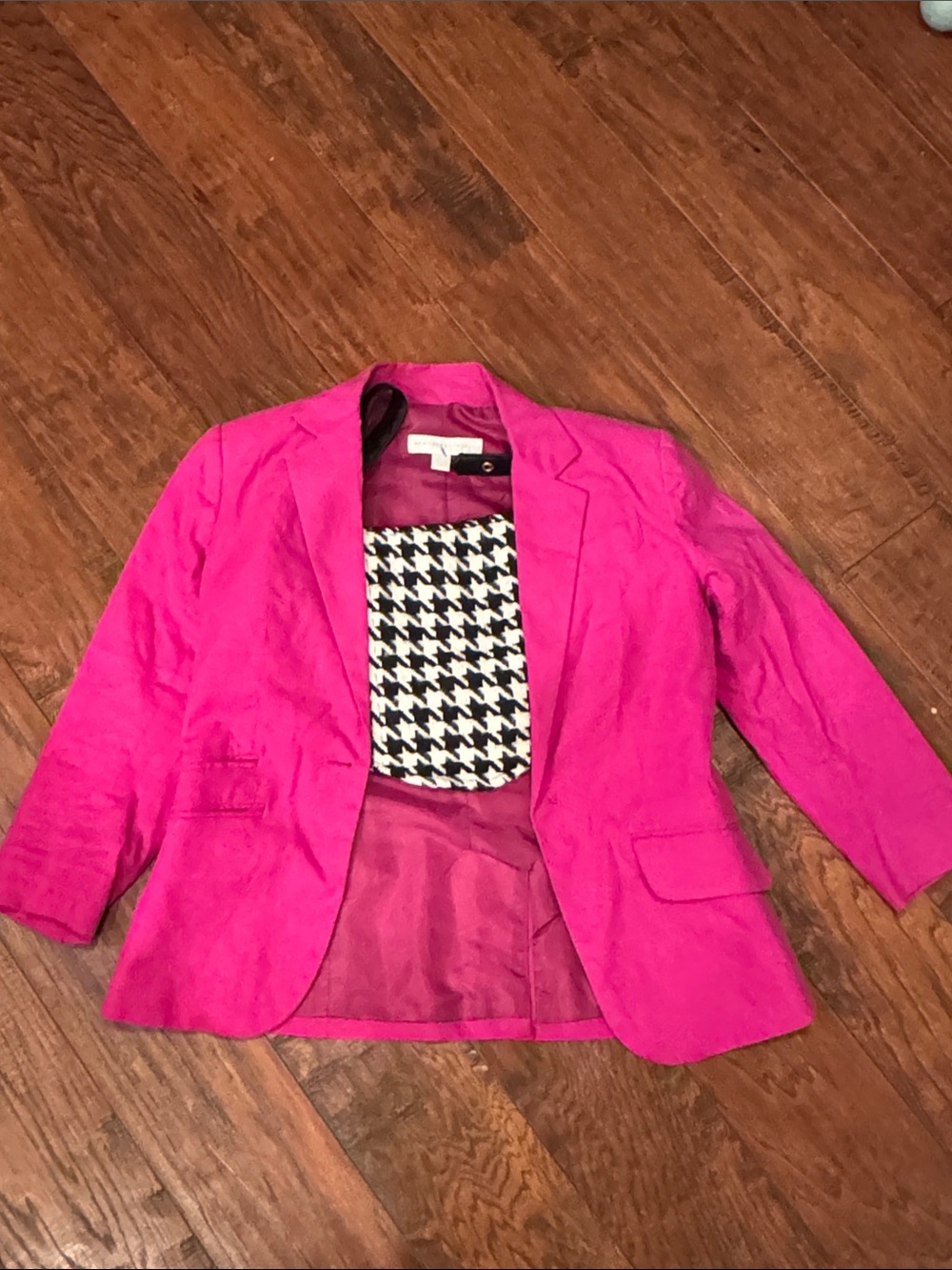 New York & Company Bright Pink linen Blazer